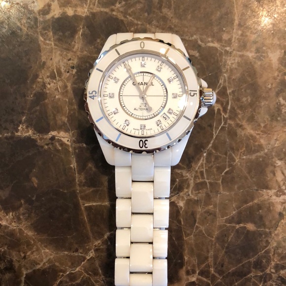 CHANEL Accessories - Chanel J12 watch (automatic)